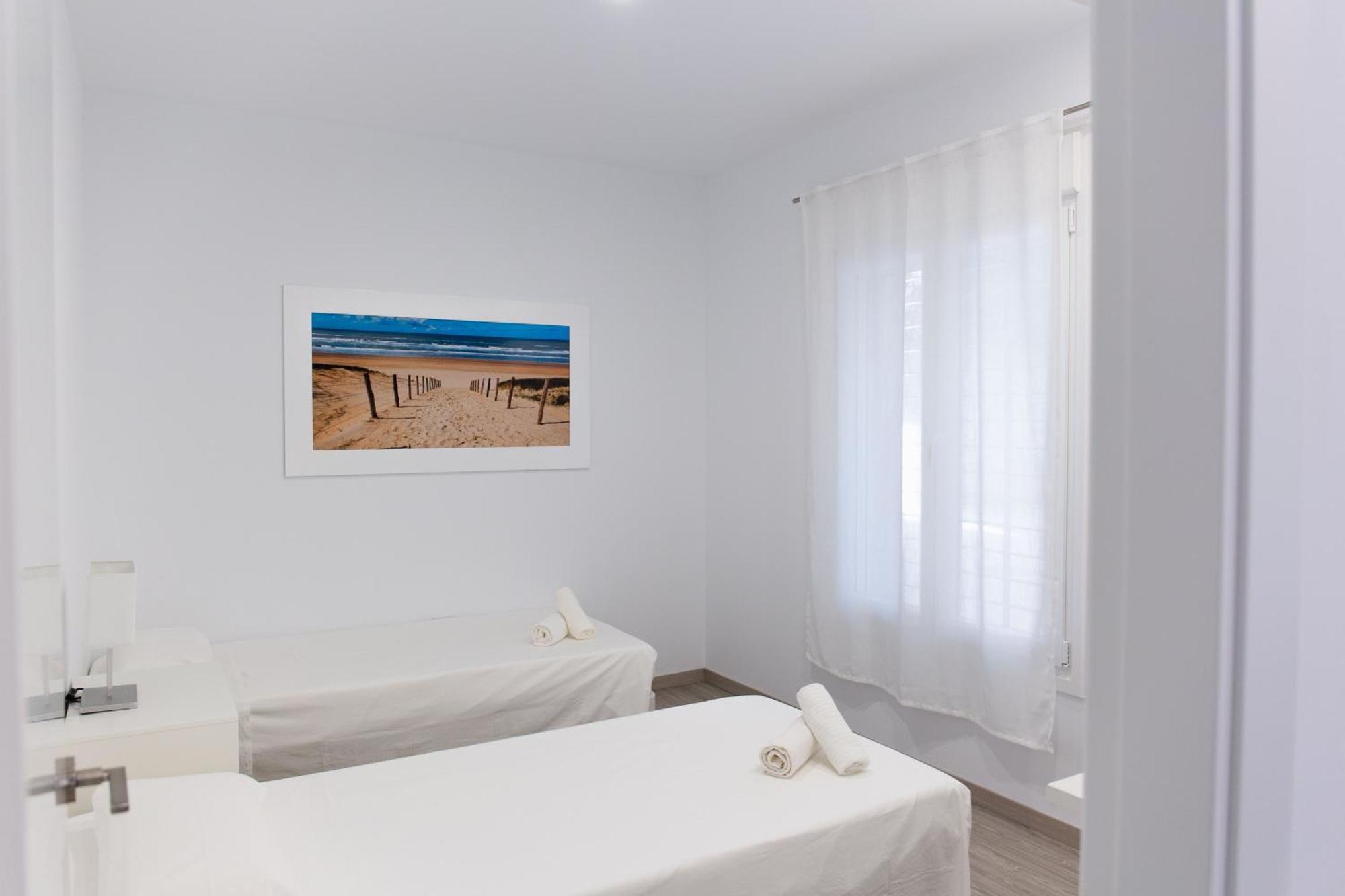 Likehomeapartments Deluxe Complex Malaga Center Bagian luar foto