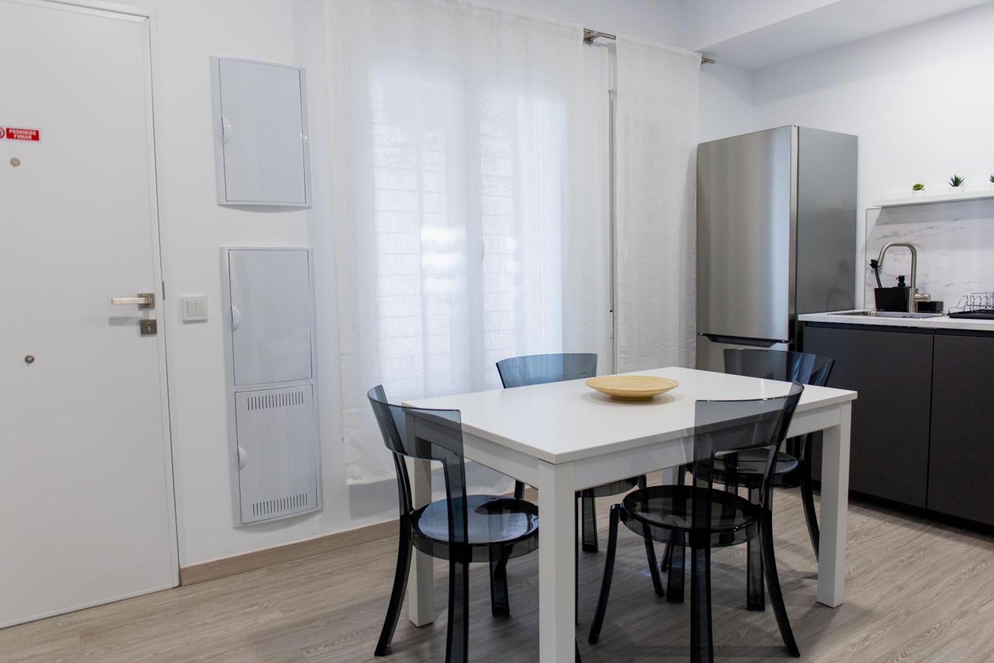 Likehomeapartments Deluxe Complex Malaga Center Bagian luar foto