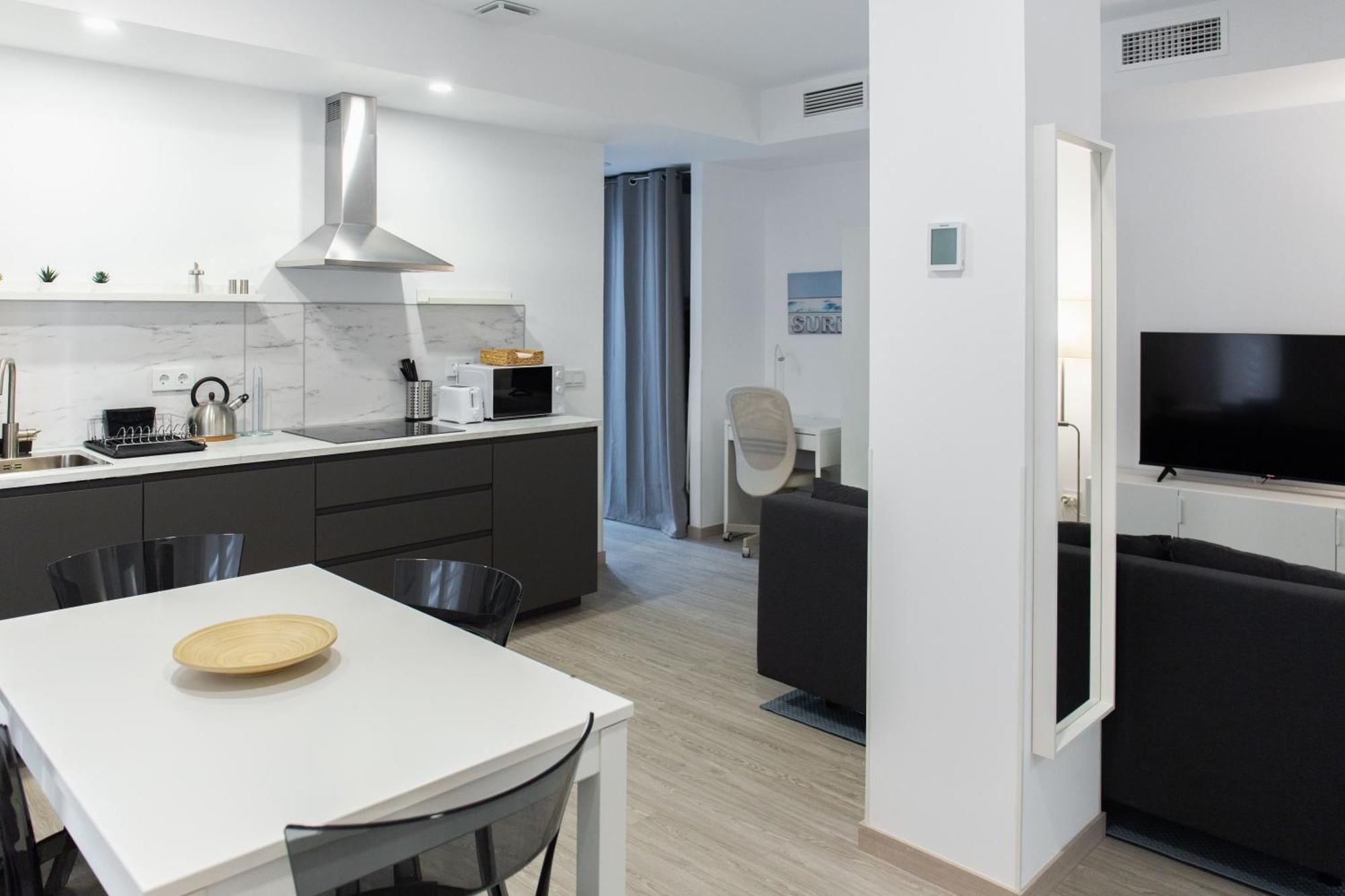 Likehomeapartments Deluxe Complex Malaga Center Bagian luar foto